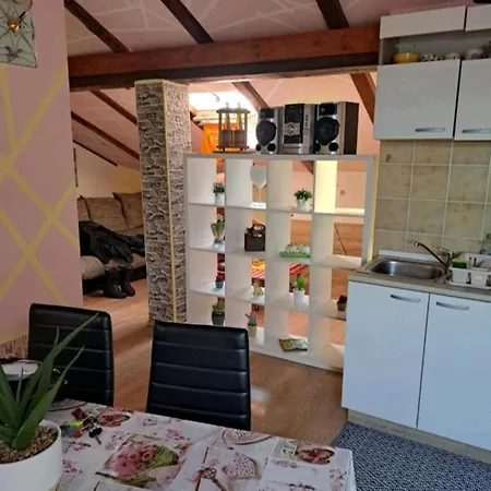 Matija Apartment *